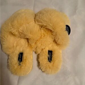 Nine West Soft Yellow Faux-Fur Memory Foam Slides